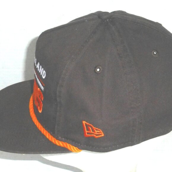 New Era Cleveland Browns Script Spell Out Snapback Adjustable Hat with Rope - Picture 5 of 9